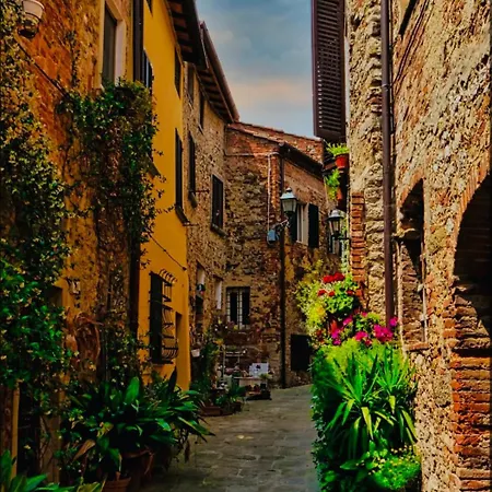 Casa Vasari Tuscany Lucignano